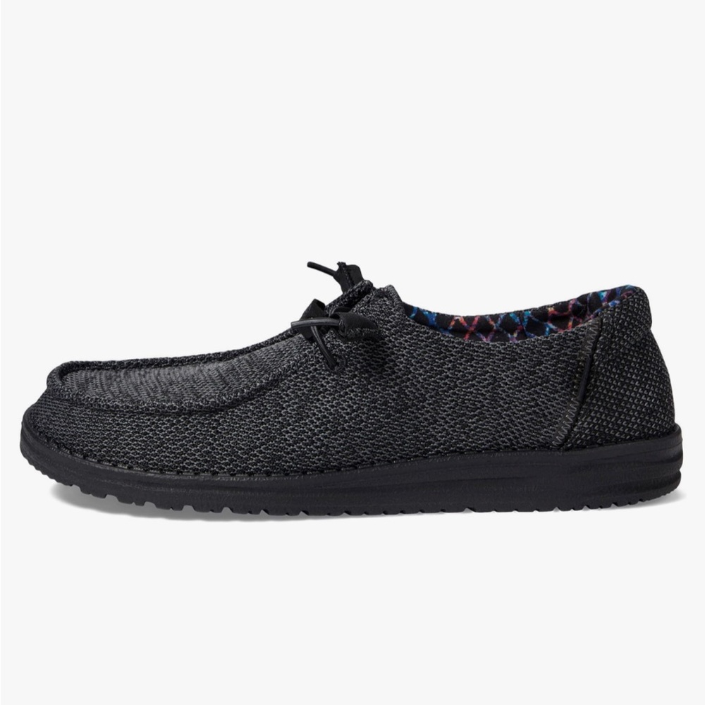 GUC Hey Dude Women’s Wendy shoes, size 7